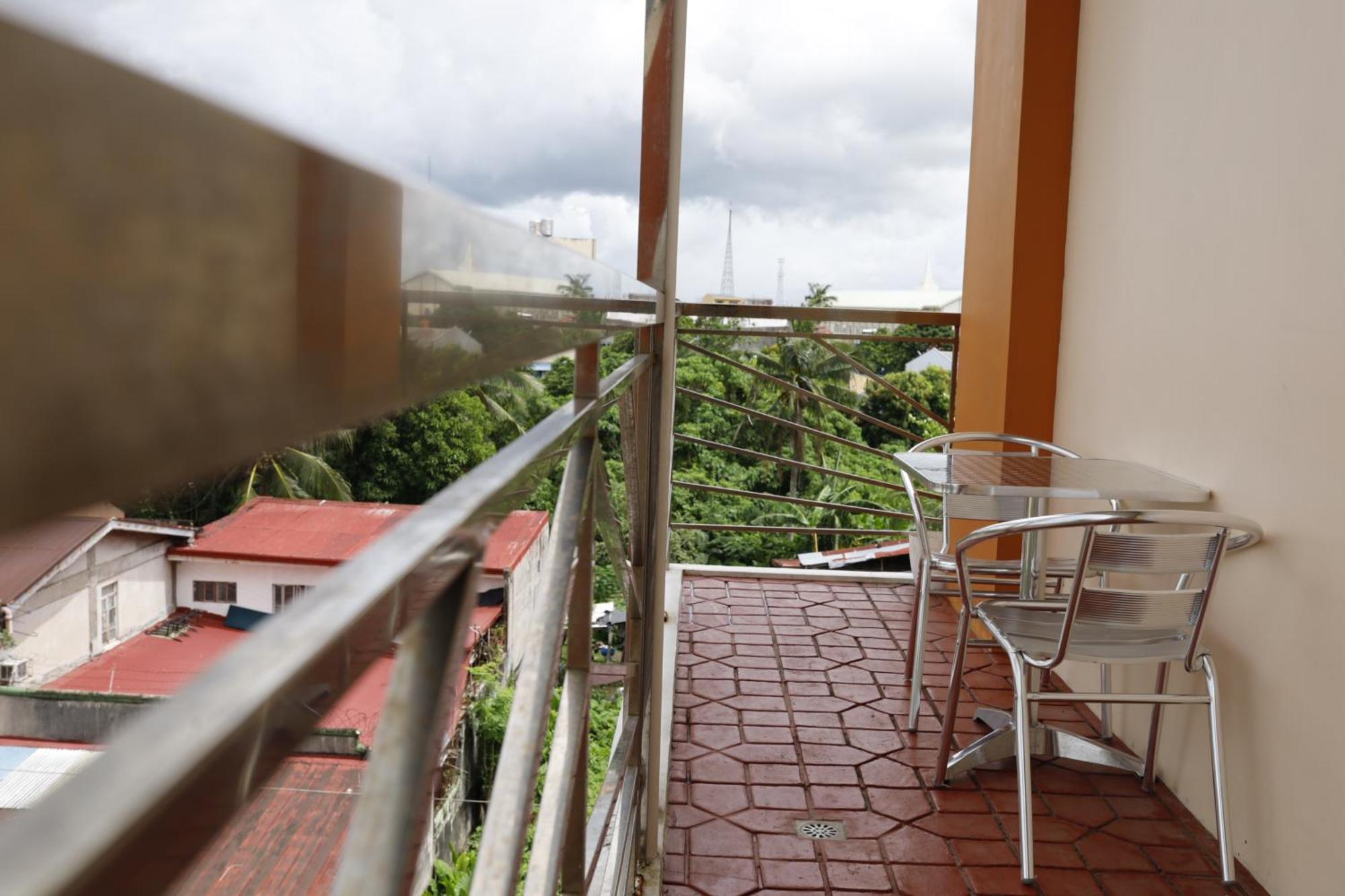 La Joya Suite Naga  Exterior photo